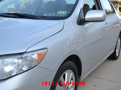 toyota corolla 2010 silver sedan le gasoline 4 cylinders front wheel drive automatic 76051