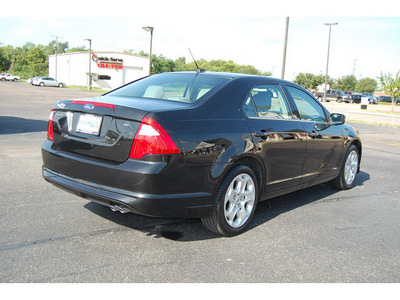 ford fusion 2011 black sedan se gasoline 4 cylinders front wheel drive automatic with overdrive 77642