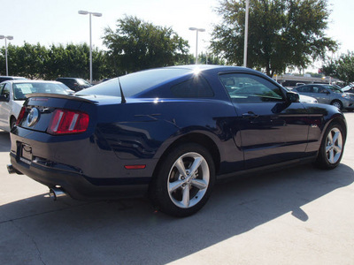 ford mustang 2012 dk  blue coupe gt premium 8 cylinders automatic 76011