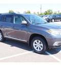 toyota highlander 2013 magnetic gray suv plus gasoline 6 cylinders front wheel drive automatic 77074