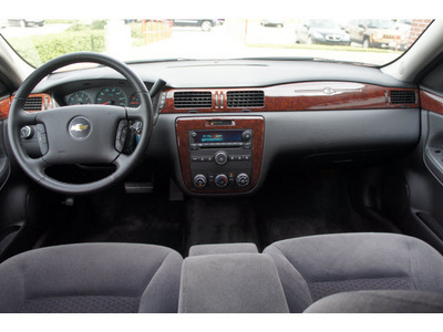 chevrolet impala 2011 silver sedan ls flex fuel 6 cylinders front wheel drive automatic 77450