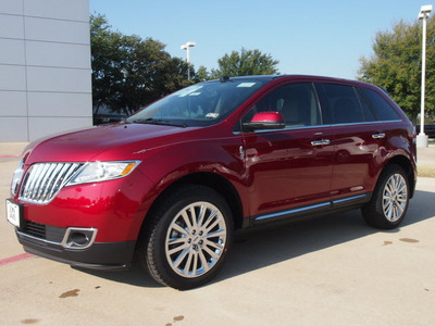 lincoln mkx 2013 red suv 6 cylinders automatic 76011