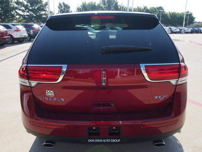 lincoln mkx 2013 red suv 6 cylinders automatic 76011