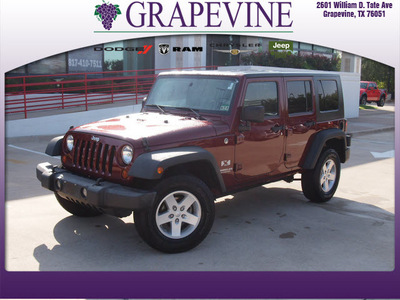 jeep wrangler unlimited 2008 dk  red suv x gasoline 6 cylinders 4 wheel drive automatic 76051
