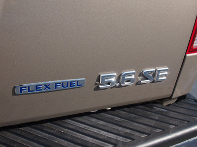nissan titan 2008 beige se ffv flex fuel 8 cylinders 2 wheel drive automatic 76051