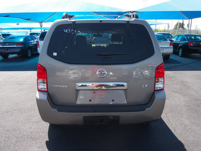nissan pathfinder 2005 brown suv le 6 cylinders automatic 76234