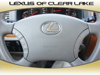 lexus gx 470 2006 lt  gray suv gasoline 8 cylinders 4 wheel drive automatic 77546