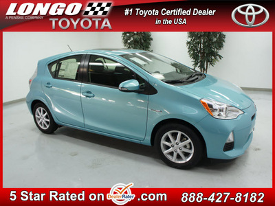 toyota prius c 2012 blue three hybrid 4 cylinders front wheel drive not specified 91731