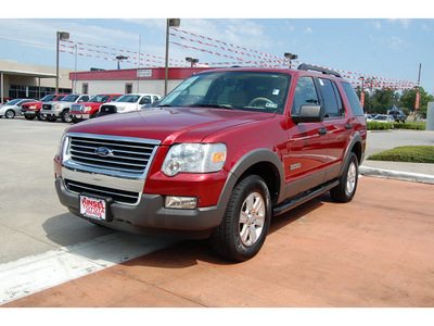 ford explorer 2006 red suv xlt 8 cylinders automatic with overdrive 77706