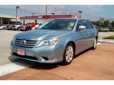 toyota avalon 2011 blue sedan limited 6 cylinders automatic with overdrive 77706