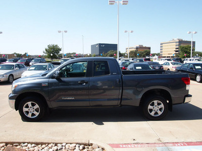 toyota tundra 2010 gray grade flex fuel 8 cylinders 4 wheel drive automatic 76053