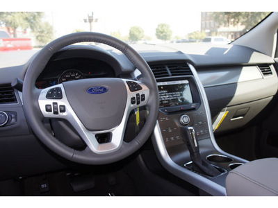 ford edge 2013 white sel 4 cylinders automatic 79407