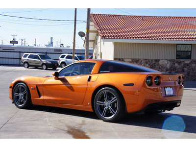 chevrolet corvette 2008 orange coupe 8 cylinders automatic 79110