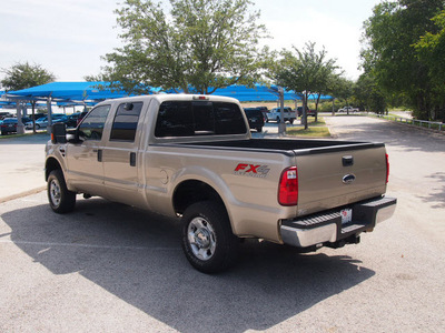 ford f 250 super duty 2010 gold xlt 8 cylinders automatic 76049