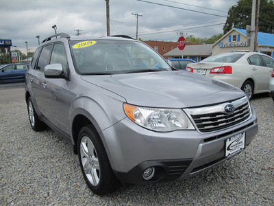 subaru forester 2009 dk  gray suv 2 5 x premium 4 cylinders manual 45324