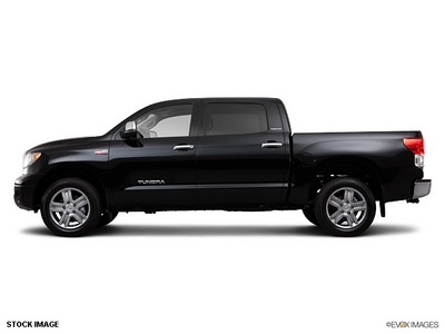 toyota tundra 2013 grade gasoline 8 cylinders 2 wheel drive not specified 90241