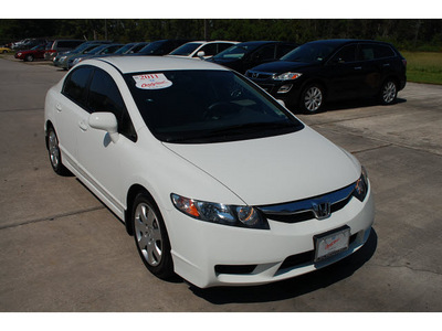 honda civic 2011 white sedan lx gasoline 4 cylinders front wheel drive automatic 77339