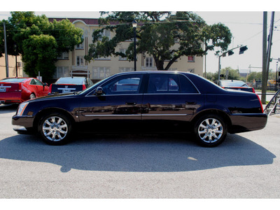 cadillac dts 2008 dk  red sedan 8 cylinders 4 speed automatic 77002