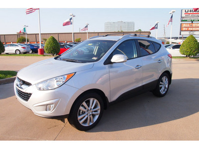 hyundai tucson 2013 silver limited 4 cylinders automatic 77074