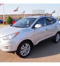 hyundai tucson 2013 silver limited 4 cylinders automatic 77074