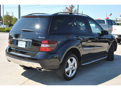 mercedes benz m class 2008 black suv ml350 gasoline 6 cylinders 4 wheel drive automatic 78233