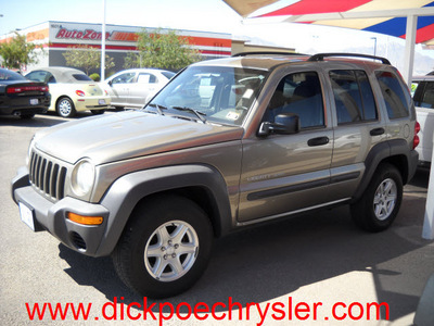 jeep liberty 2003 gold suv sport gasoline 6 cylinders rear wheel drive automatic 79925