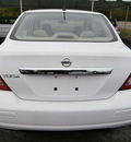 nissan versa 2010 white sedan gasoline 4 cylinders front wheel drive automatic 13502