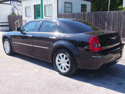 chrysler 300 2010 black sedan touring 6 cylinders automatic 77070