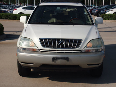 lexus rx 300 2002 white suv 2wd gasoline 6 cylinders front wheel drive automatic 77090