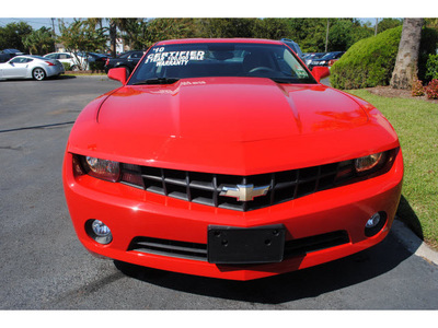chevrolet camaro 2010 red coupe lt gasoline 6 cylinders rear wheel drive automatic with overdrive 77581