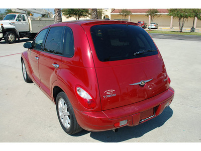 chrysler pt cruiser 2009 dk  red wagon touring 4 cylinders automatic 77039