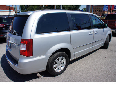 chrysler town and country 2012 silver van touring flex fuel 6 cylinders front wheel drive automatic 78644