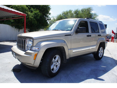 jeep liberty 2011 lt  gray suv limited gasoline 6 cylinders 2 wheel drive automatic 78520