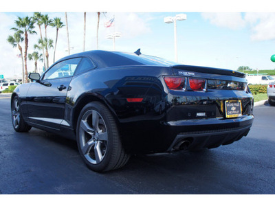 chevrolet camaro 2011 black coupe ss gasoline 8 cylinders rear wheel drive automatic 33177