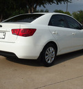kia forte 2012 white sedan lx gasoline 4 cylinders front wheel drive automatic 75150
