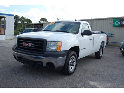 gmc sierra 1500 classic 2007 white pickup truck work truck 6 cylinders automatic with overdrive 77627