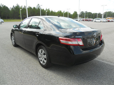 toyota camry 2011 black sedan le 4 cylinders automatic 75604