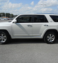 toyota 4runner 2011 white suv sr5 6 cylinders automatic 75604