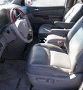 toyota sienna 2005 lt  gray van xle gasoline 6 cylinders all whee drive automatic 61832