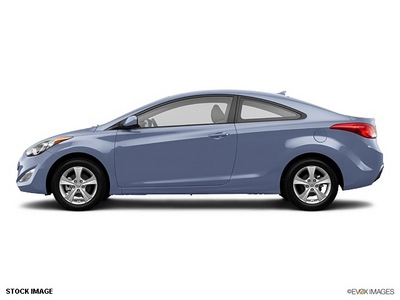 hyundai elantra coupe 2013 coupe gs gasoline 4 cylinders front wheel drive 6 speed automatic 47130