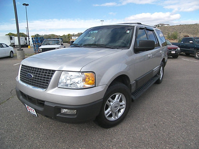 ford expedition 2004 silver suv xlt gasoline 8 cylinders rear wheel drive automatic 81212