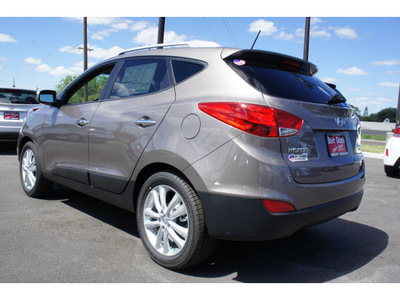 hyundai tucson 2013 brown limited 4 cylinders automatic 78550