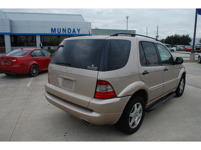 mercedes benz m class 2001 brown suv ml430 gasoline 8 cylinders all whee drive automatic 77090