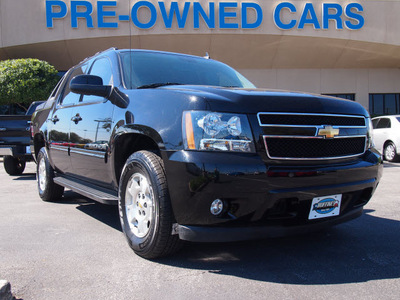 chevrolet avalanche 2009 black suv lt gasoline 8 cylinders 2 wheel drive automatic 75075