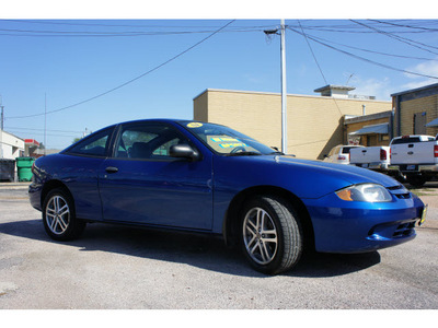 chevrolet cavalier 2004 blue coupe gasoline 4 cylinders front wheel drive automatic 78654