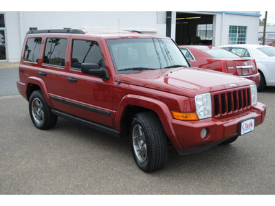 jeep commander 2006 red suv gasoline 6 cylinders rear wheel drive automatic 78501