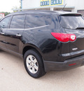 chevrolet traverse 2010 black suv lt 6 cylinders automatic 77340