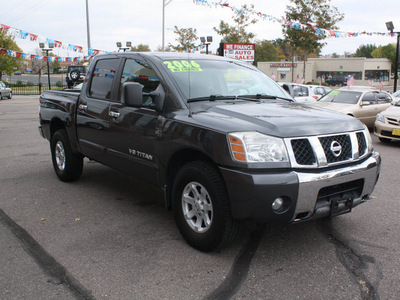nissan titan 2006 gray se 8 cylinders automatic 80229