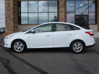 ford focus 2012 white sedan sel 4 cylinders automatic 80229