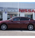 nissan maxima 2009 dk  red sedan 3 5 s 6 cylinders automatic 79119